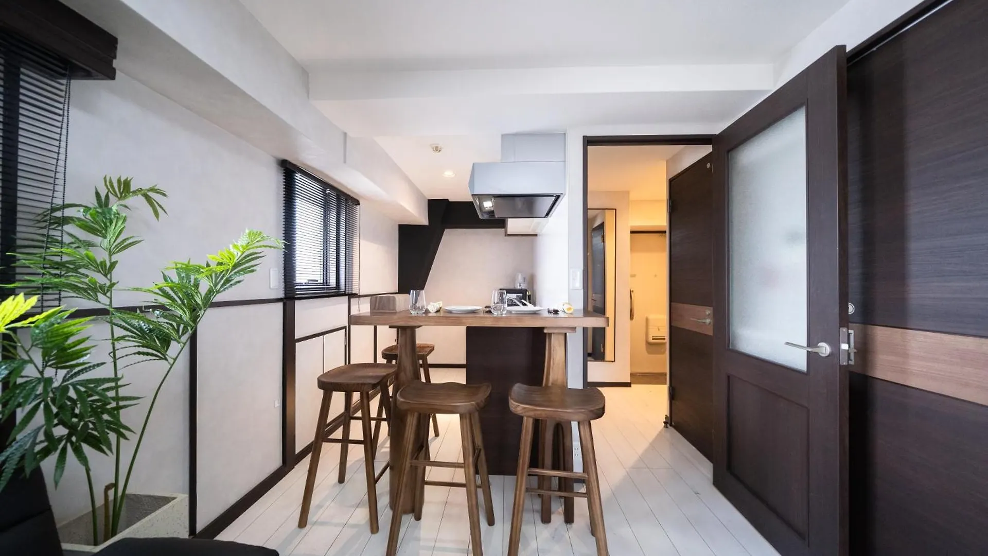 Apartamento G112新宿最中心 交通枢纽 超级商圈 两室一厅 新宿三丁目车站4分 2 Rooms Shinjuku Center 4 Mins To St Max 7P 直达新宿 涉谷 表参道 池袋 上野 代代木 银座 原宿 Tóquio