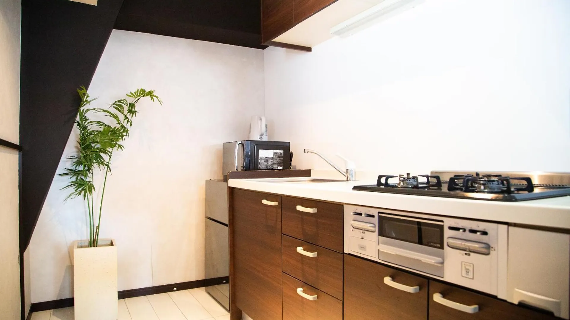 G112新宿最中心 交通枢纽 超级商圈 两室一厅 新宿三丁目车站4分 2 Rooms Shinjuku Center 4 Mins To St Max 7P 直达新宿 涉谷 表参道 池袋 上野 代代木 银座 原宿 Tóquio Apartamento