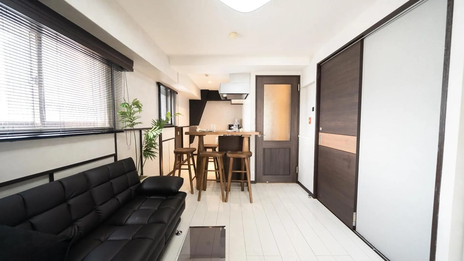 G112新宿最中心 交通枢纽 超级商圈 两室一厅 新宿三丁目车站4分 2 Rooms Shinjuku Center 4 Mins To St Max 7P 直达新宿 涉谷 表参道 池袋 上野 代代木 银座 原宿 Tóquio Apartamento