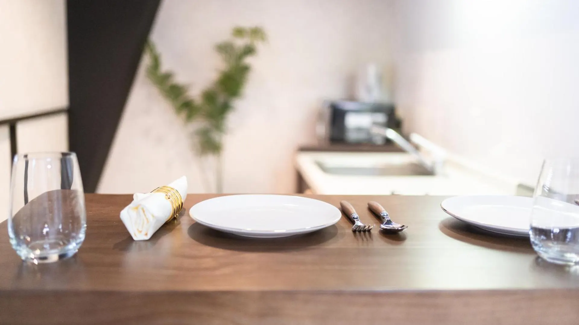 Apartment G112新宿最中心 交通枢纽 超级商圈 两室一厅 新宿三丁目车站4分 2 Rooms Shinjuku Center 4 Mins To St Max 7P 直达新宿 涉谷 表参道 池袋 上野 代代木 银座 原宿 Tokyo