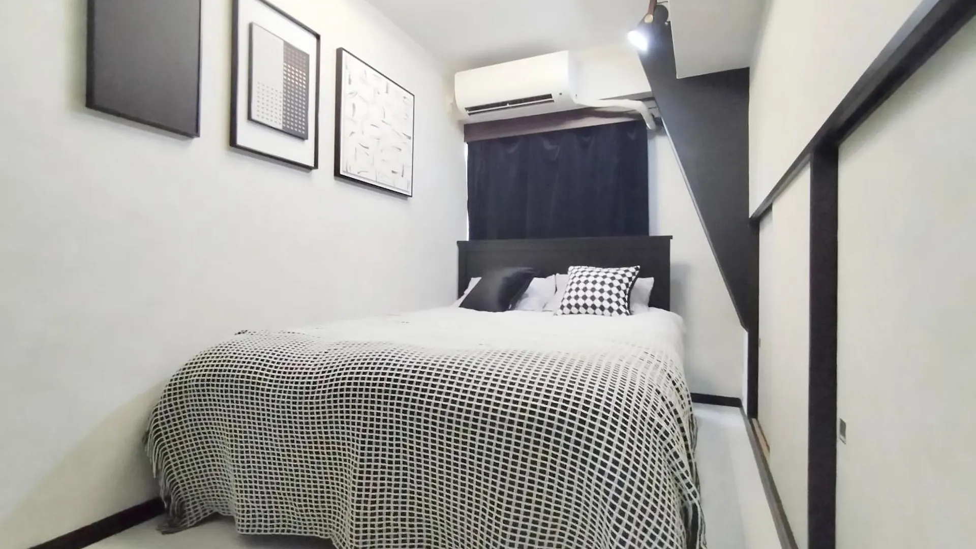 Apartment G112新宿最中心 交通枢纽 超级商圈 两室一厅 新宿三丁目车站4分 2 Rooms Shinjuku Center 4 Mins To St Max 7P 直达新宿 涉谷 表参道 池袋 上野 代代木 银座 原宿 Tokyo
